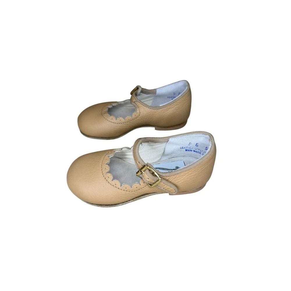 Zimmerman Shoes Kids Tan Pebbled Leather‎ Scalloped Mary Janes Size 5